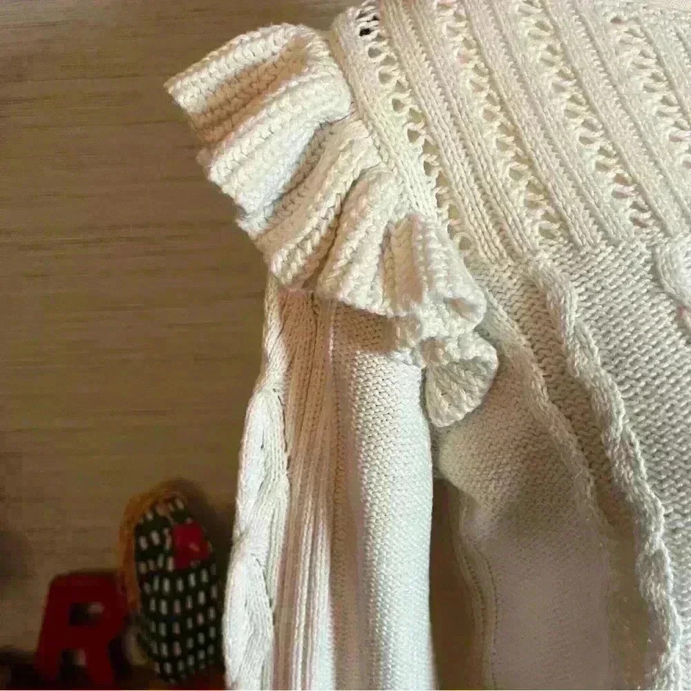 Ann Taylor Loft White Knit Sweater Ruffle Sleeve Cable Knit Women’s Size Medium - Picture 3 of 12
